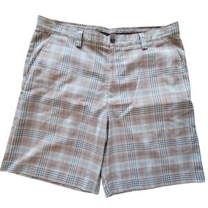 IZOD Golf Shorts Mens 38 Grey Blue Plaid PerformX Flat Front Polyester Sport